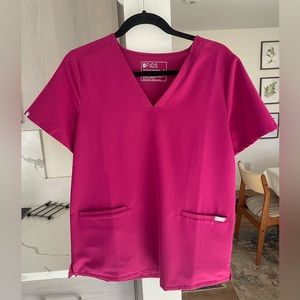 EUC FIGS Casma Scrub Top | Dark Magenta |  Sz Medium